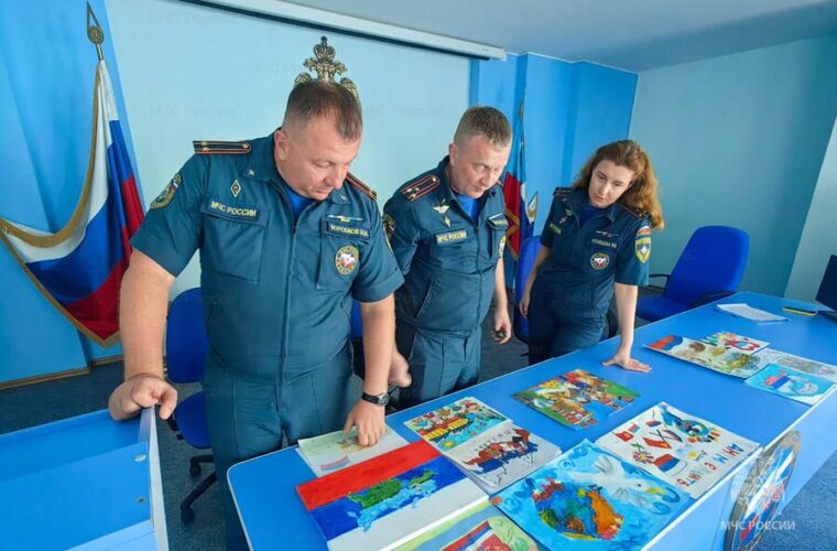 Подвели итоги конкурса рисунков "Сила России в единстве и спасении"