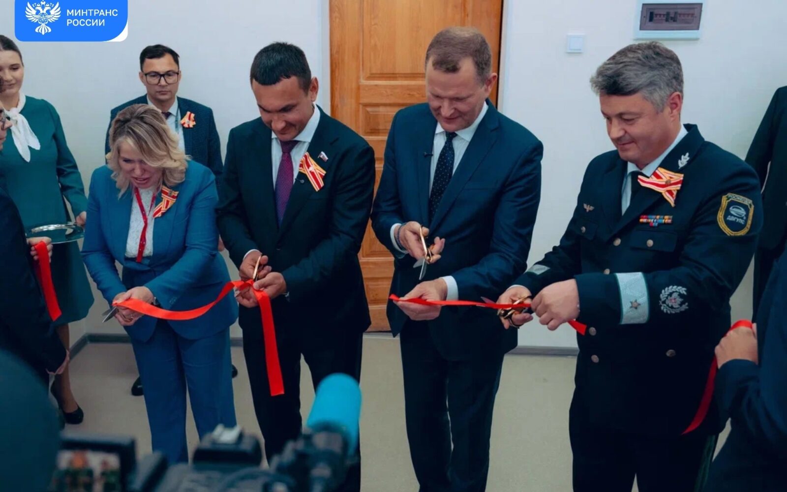 В [club161931251|ДВГУПС] открыли комнату матери и ребенка В торжественной церемонии приняли участие статс-секретарь – замминистра транспорта Дмитрий Зверев, заместитель Председате…