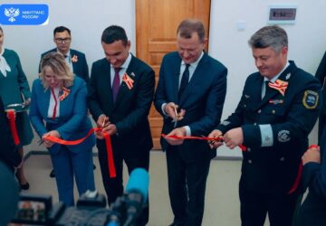 В [club161931251|ДВГУПС] открыли комнату матери и ребенка В торжественной церемонии приняли участие статс-секретарь – замминистра транспорта Дмитрий Зверев, заместитель Председате…