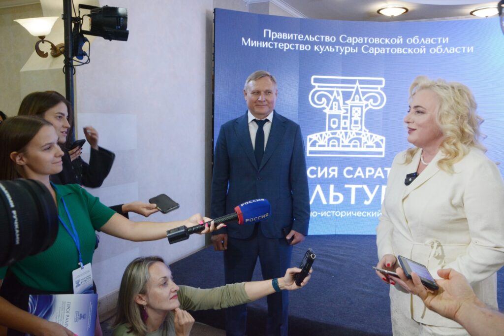 Народный артист России Евгений Миронов пожелал процветания Саратовской области К открытию форума «Россия. Саратов. Культура» свое видеоприветствие прислал уроженец Саратовской обл…