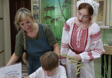 Второй день культурно-исторического форума «Россия. Саратов. Культура» в Балашове выдался невероятно насыщенным! Локации сменились, а эмоции только приумножились. Делимся кратким …