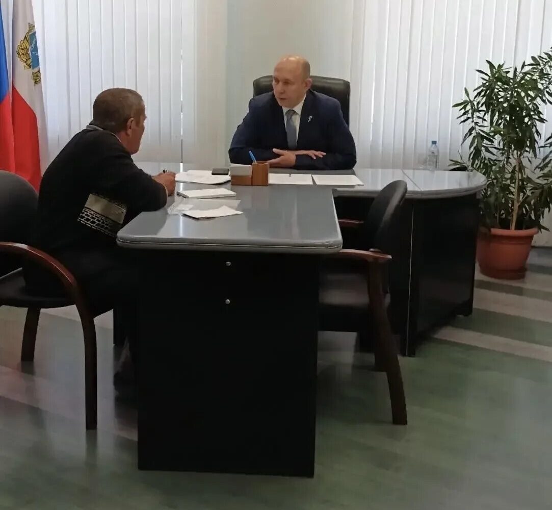 Состоялся личный прием граждан И.о. министра здравоохранения Виталий Луцет провел личный приём граждан в Правительстве Саратовской области. Вопросы шести обратившихся были связаны…