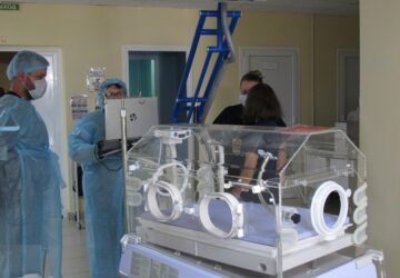 Более 100 единиц современного медицинского оборудования поступило в этом году в детские больницы Приамурья по нацпроекту «Семья». Территориальный орган Росздравнадзора осуществляе…