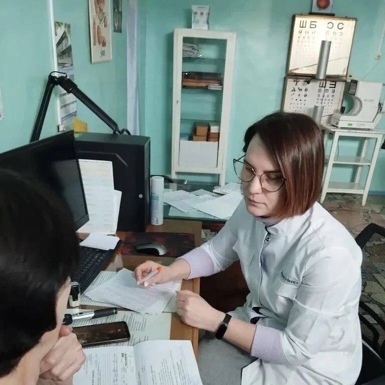 Продолжаются выездные приемы в районных больницах В прошлом году по инициативе губернатора Романа Бусаргина такие кураторские выезды стали проводиться на регулярной основе. За каж…