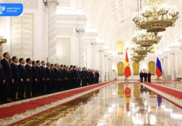 Россия и Вьетнам будут готовить кадры для транспорта По итогам переговоров Президента России Владимира Путина с Генеральным секретарем ЦК Компартии Вьетнама, Президентом Вьетнама …