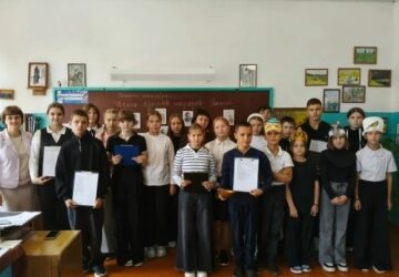 В селе Поповка прошли мероприятия ко Дню языков народов России В рамках празднования Дня языков народов России учащиеся школы села Поповка приняли участие в литературной гостиной …