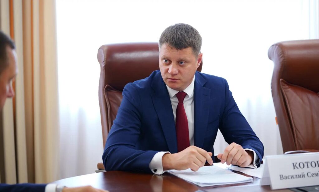Саратовские аграрии собрали 5 млн тонн урожая Наши сельхозтоваропроизводители на сегодняшний день обработали свыше 1,8 млн гектаров посевных площадей, собрано 5 млн тонн урожая. Х…
