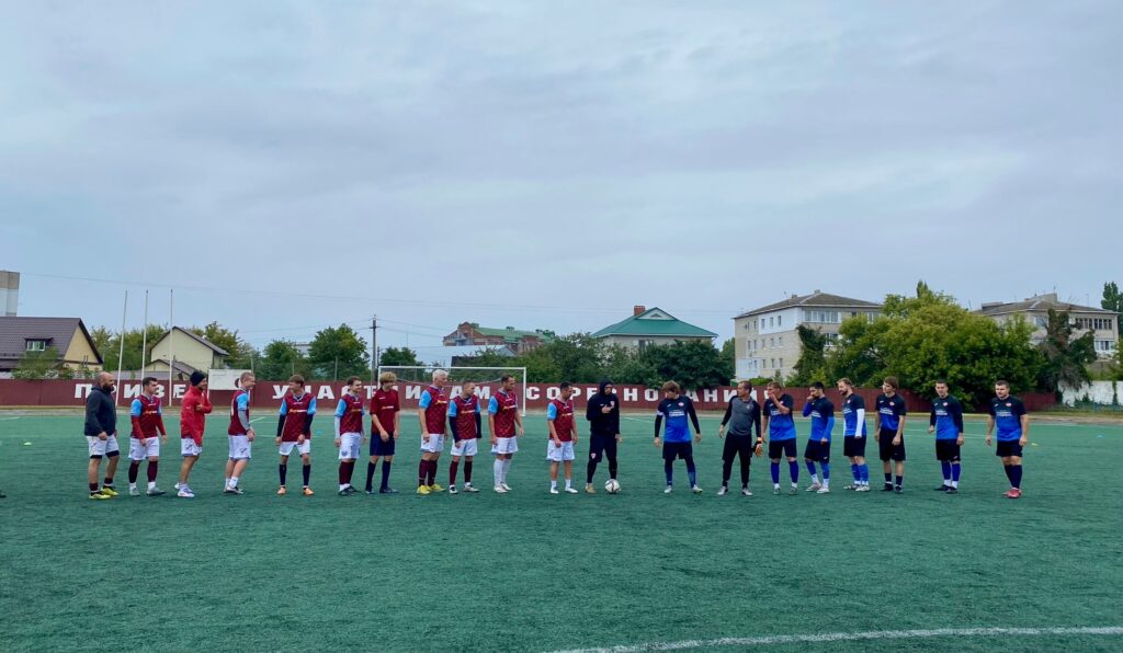 Спортивные выходные балашовцев: футбол и самбо ⚽️ 12 и 13 сентября на стадионе «Олимп» в Балашове состоялся турнир по мини-футболу среди 8 мужских команд, приуроченный ко Дню горо…