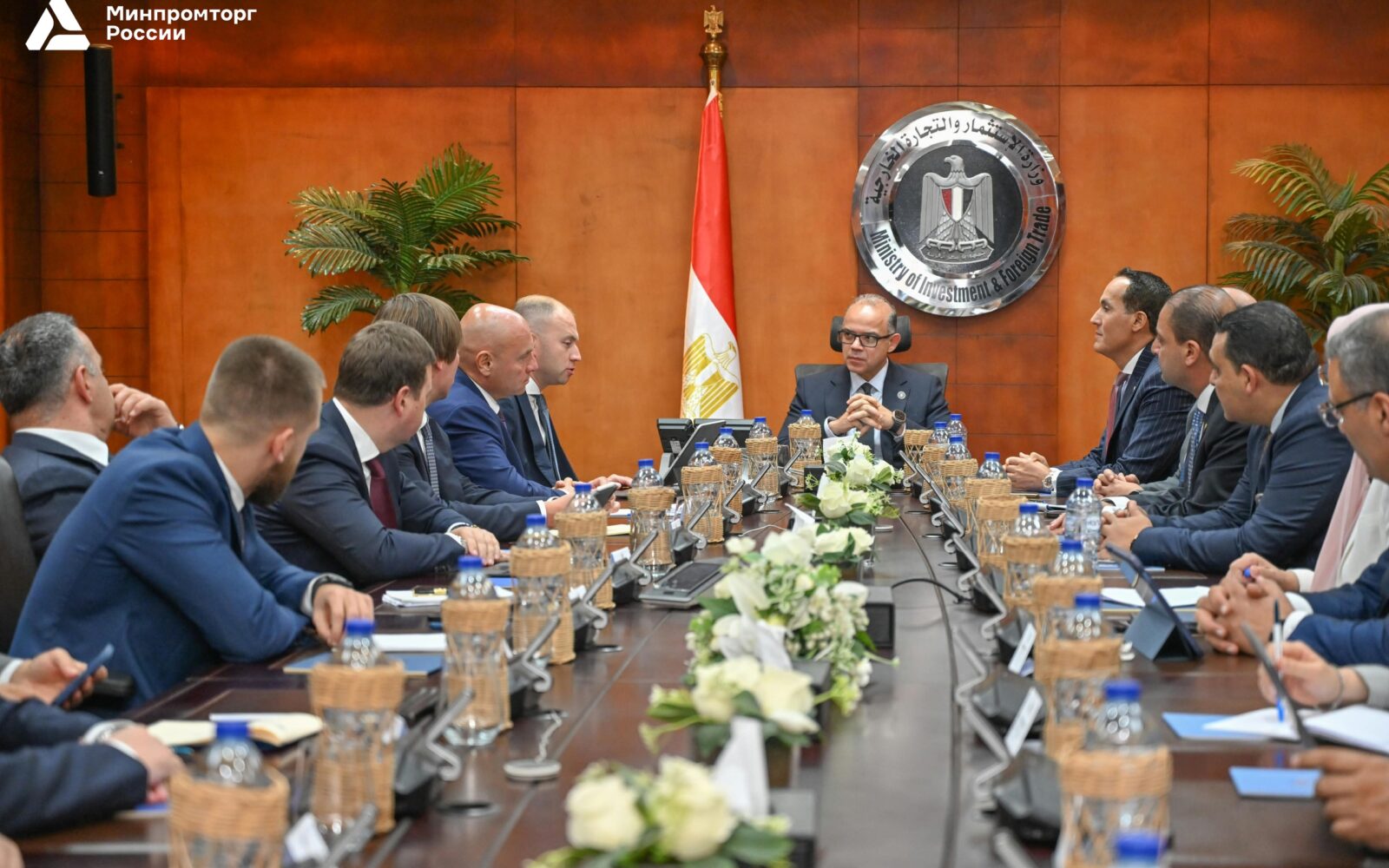 🇺 🇪🇬 Египет заинтересован в широком спектре российских промышленных технологий Статс-секретарь - заместитель Министра промышленности и торговли Российской Федерации Роман Чекушов …